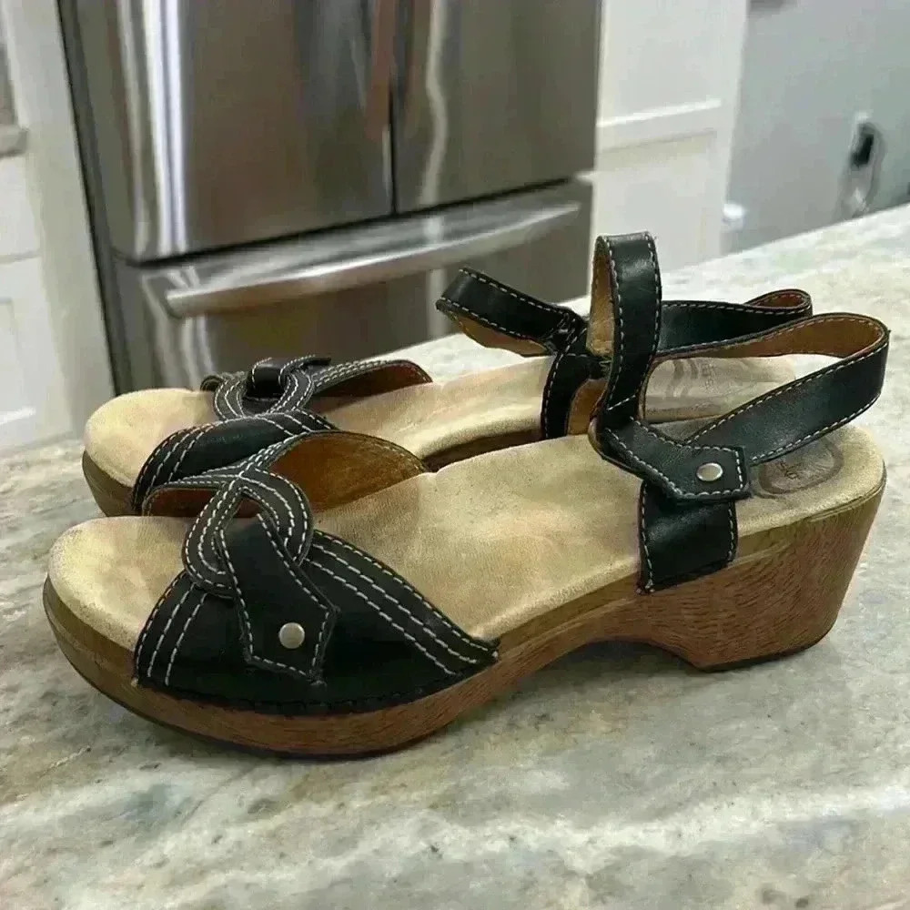 Dansko Sandals Sara Womens EU 40 Black Leather Hook and Loop Straps Open Toe